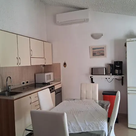 Hébergement de vacances Maison Laujo En Bord De Santa-Maria-Poggio (Corsica)